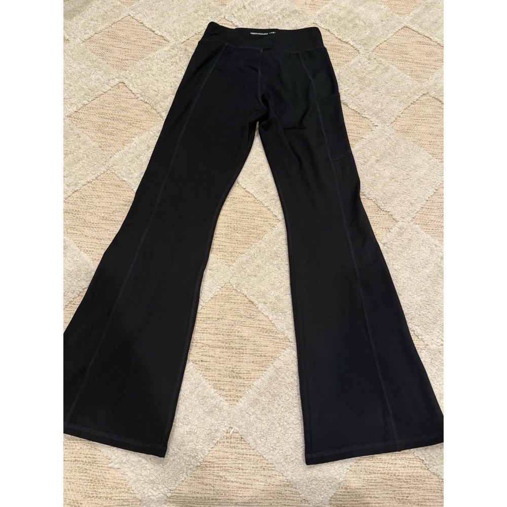 Abercrombie Kids YPB Black Flare Leggings Size 13/14 Buttery Soft Worn Once - Picture 5 of 5